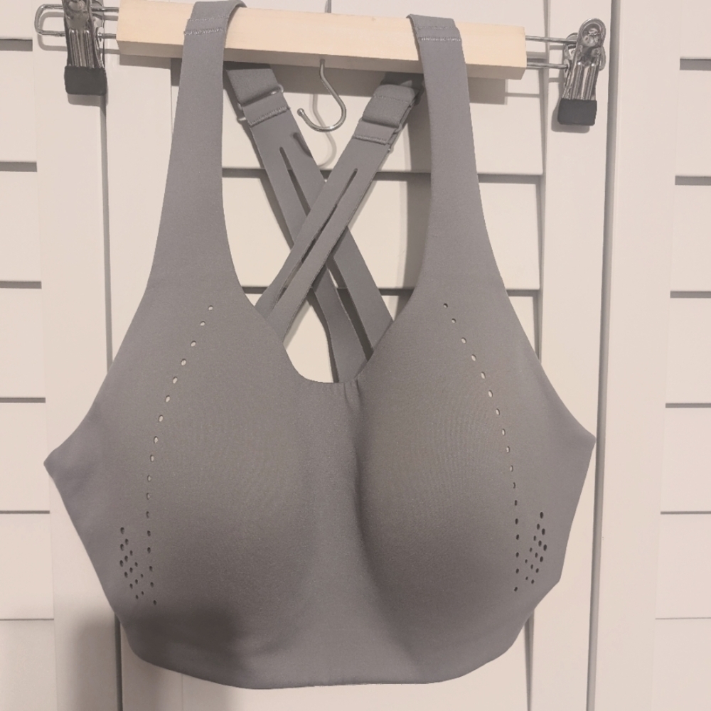 Lululemon Airsupport Sports Bra 34D